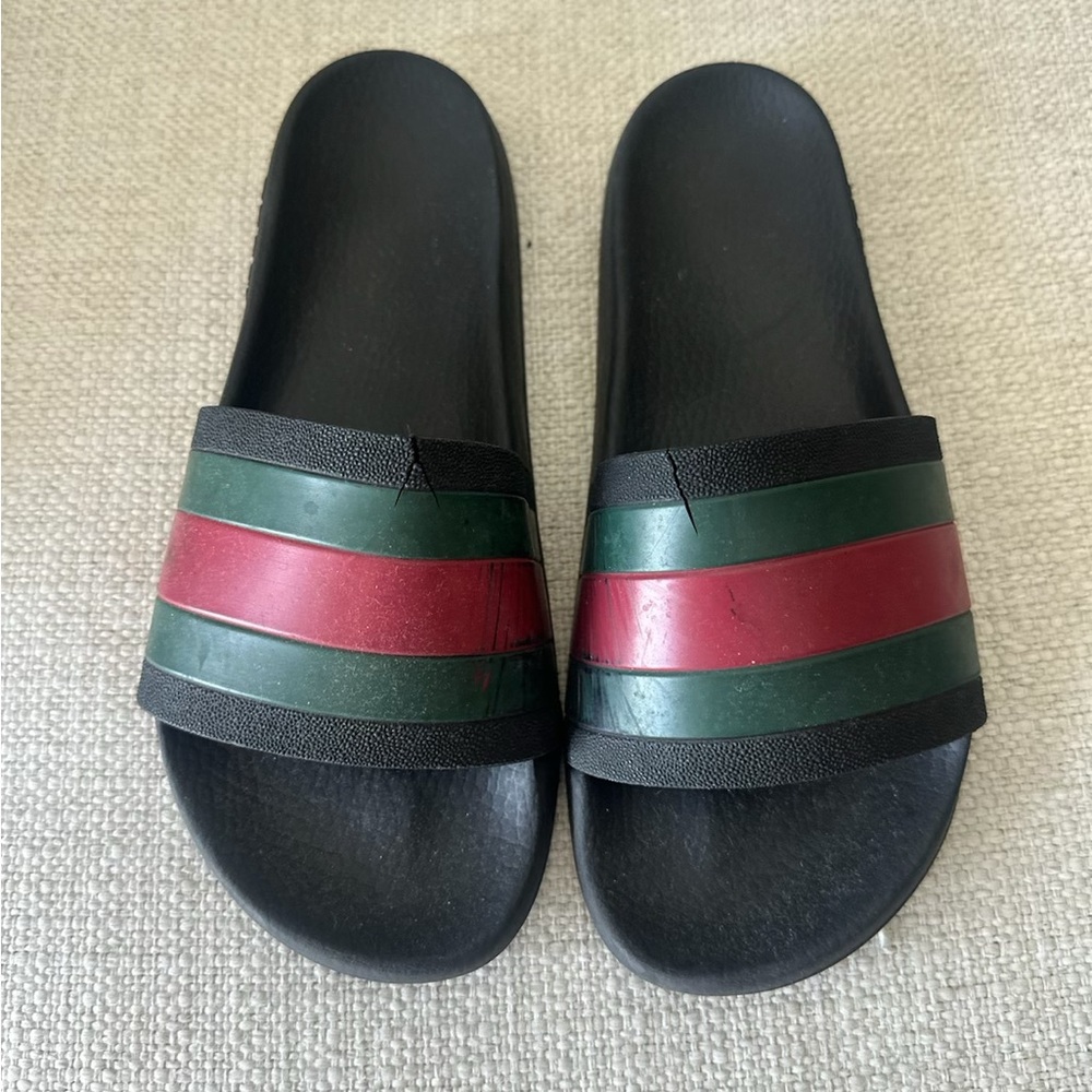 Used - Picture 3 of 3